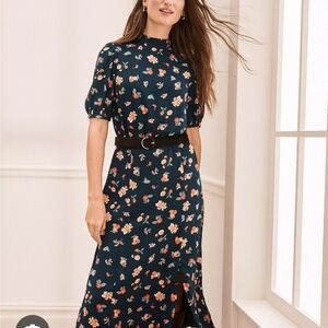 Ann Taylor Floral On Green Midi Dress Size 4 NWT (5937)